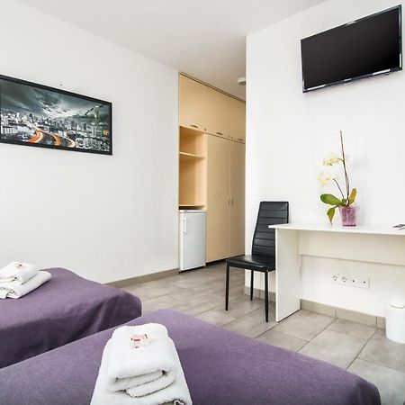 Skyhome Mini-Hotel كييف المظهر الخارجي الصورة